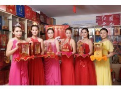 陜西西鳳酒營(yíng)銷 傳統(tǒng)佳釀借勢(shì)日用百貨渠道，開拓招商加盟新版圖